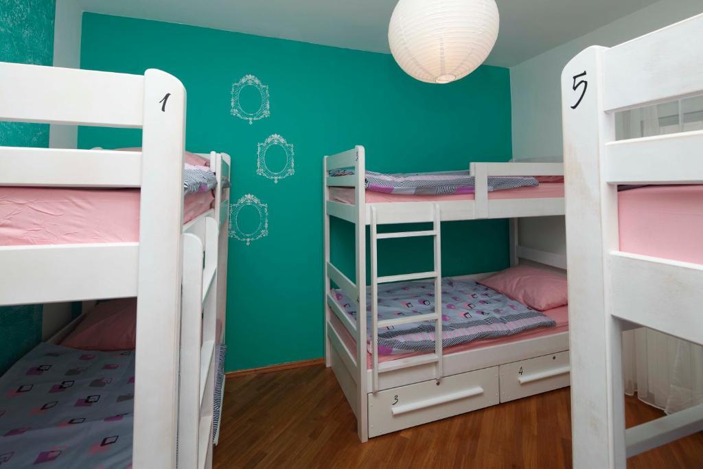 Pozitiv Hostel Zagreb Værelse billede