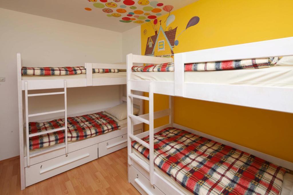 Pozitiv Hostel Zagreb Værelse billede