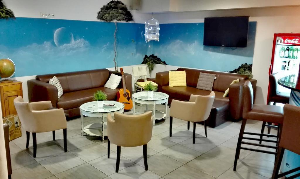 Pozitiv Hostel Zagreb Eksteriør billede